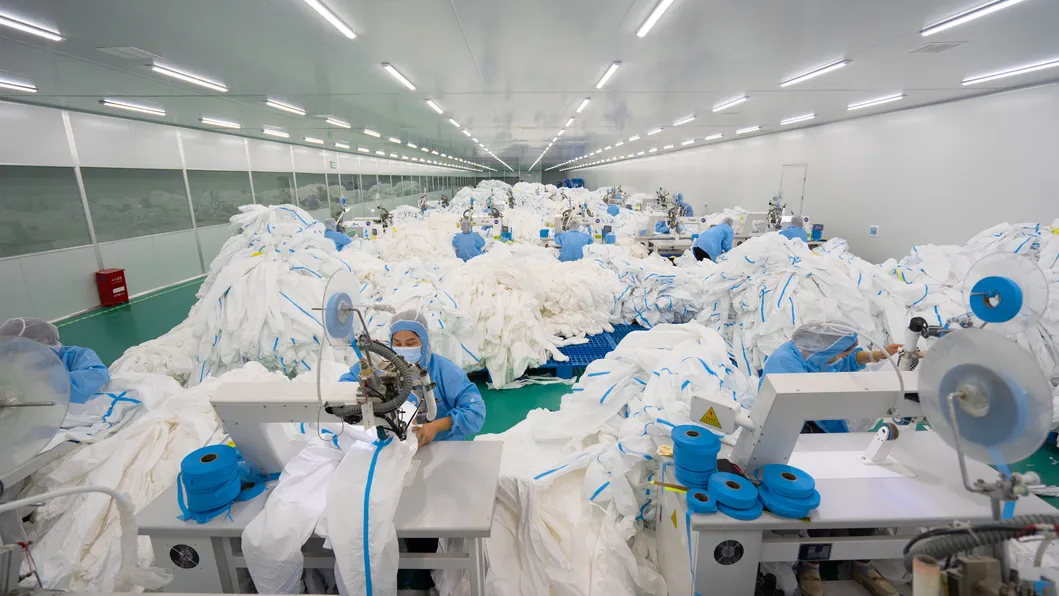 CE En149: 2001 FFP12 Respirators Disposable Nonwoven Particulate Safety Respirator with Valve and Without Valve
