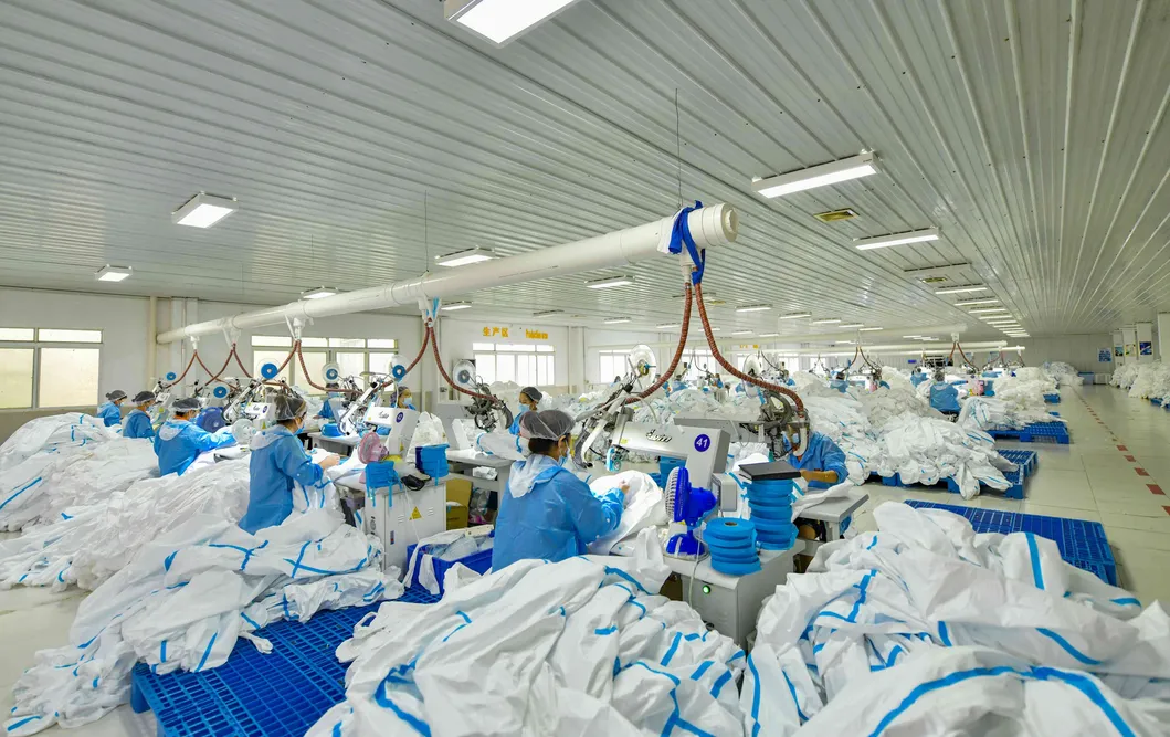 FFP1 FFP2 FFP3 Face Mask, Dust Protective Respirator En 149: 2001 +A1: 2009, Mask with/Without Valve