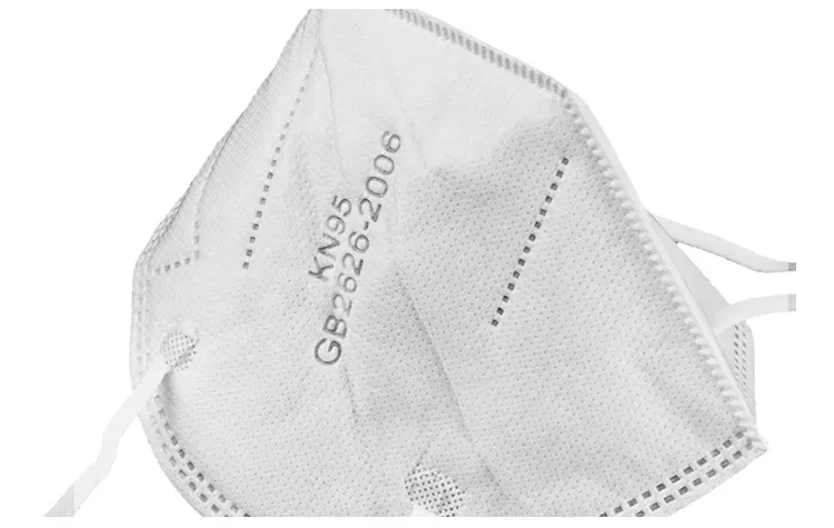 KN95 White Color Disposable Mask with English Packing