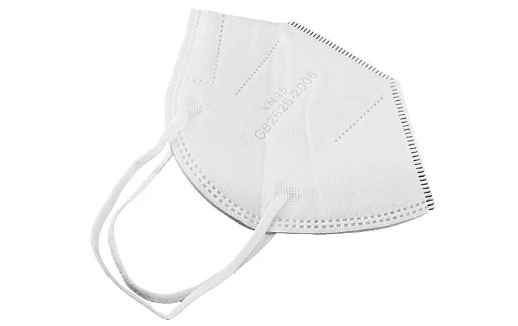 KN95 White Color Disposable Mask with English Packing