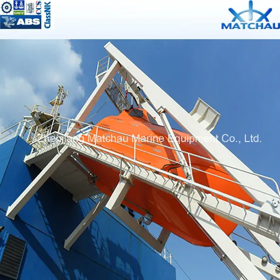 Marine Ship Water Lifesaving Equipment FRP Totally Enclosed Freefall Life Boat