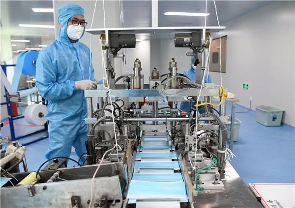 Reusable Cleanable Ice Silk Breathable UV Proof Dust Proof Sand Proof Wind Proof Dust Face Mask Respirator